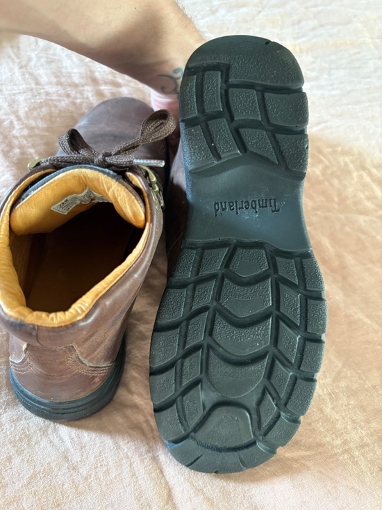 Vintage timberlands main image 2